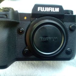 Fujifilm X-H2 Mirrorless Camera 