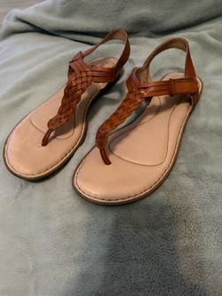 Born leather shoes size 8