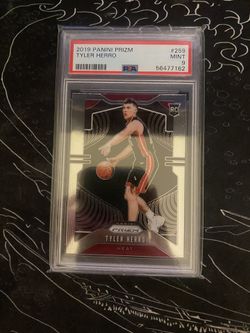 Tyler Herro 2019 Panini Prizm #259 PSA 9