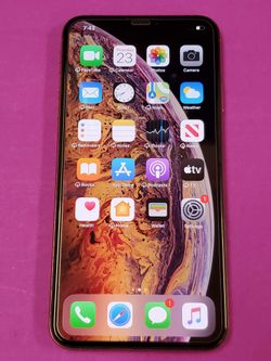 64GB Gold iPhone Xs Max Factory Unlocked $699.99
