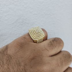10kt Gold Diamond Ring