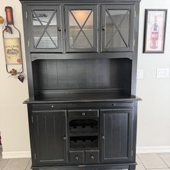 Buffet Bar And Hutch 