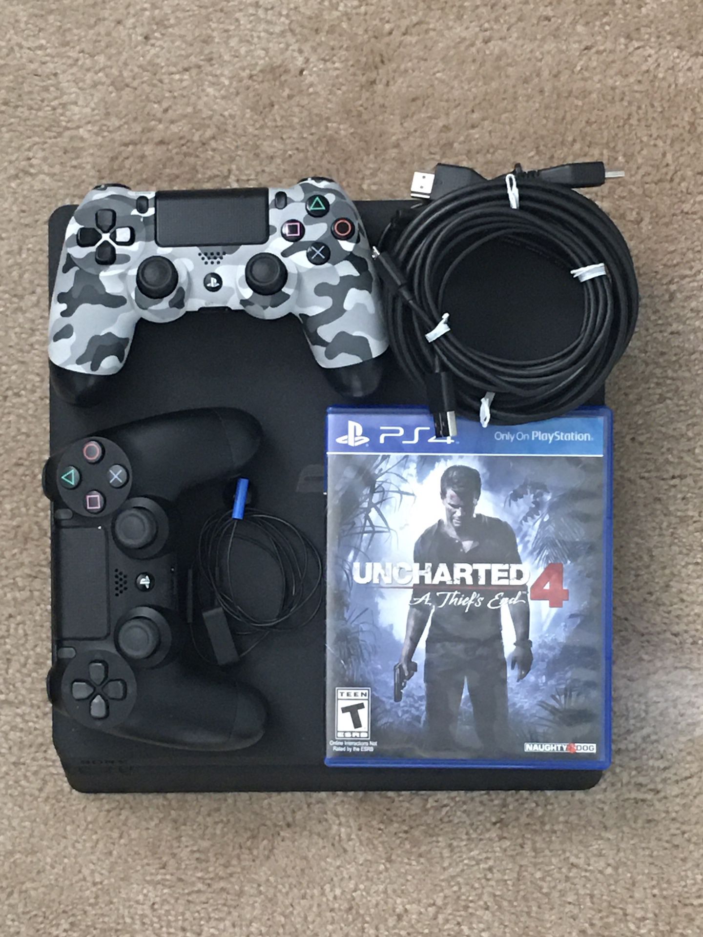 (Like New) Ps4 Slim Limited Edition Uncharted 4