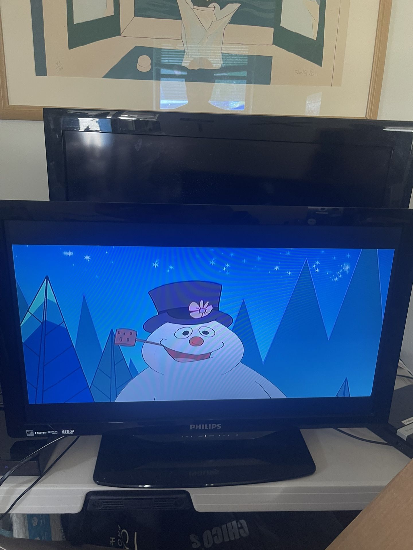 26 Inch TV Phillips With Remote 
