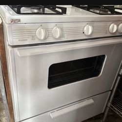 Appliances stove