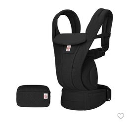 Ergobaby Baby Carrier with Pouch