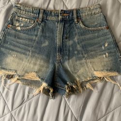 ZARA NEW SHORT 