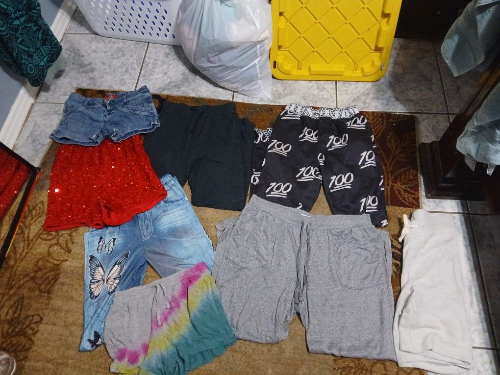 CLOTHES Bundle (WOMENS)