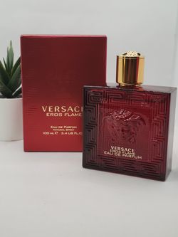 Versace
 
Eros Flame Eau de Parfum

3.4 fl  (USED 10-15%)