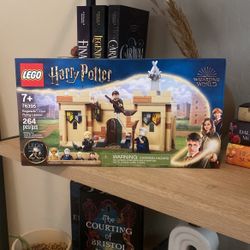 Lego Hogwarts: First Flying Lesson 76395