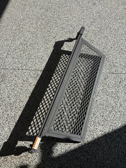 Tacoma tailgate bed divider