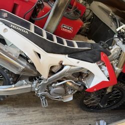 2014 Crf 250 Dirt Bike 