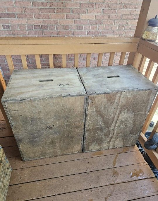 2 Jump Boxes