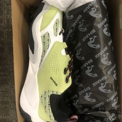 SHAQ RAQ Low Basketball Shoes SZ 13…NEW