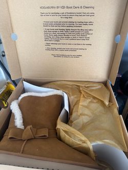 Koolaburra by UGG Suede Boots