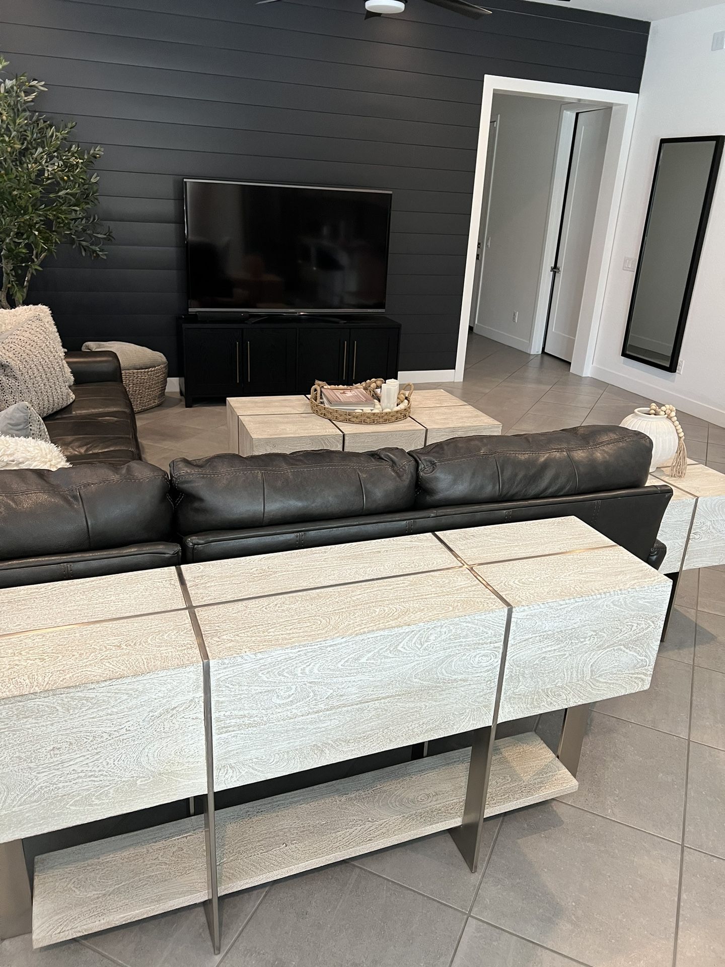 Z Gallerie Clifton Living Room Tables Console End Coffee Table 2200