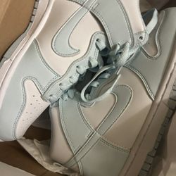 Dunks 