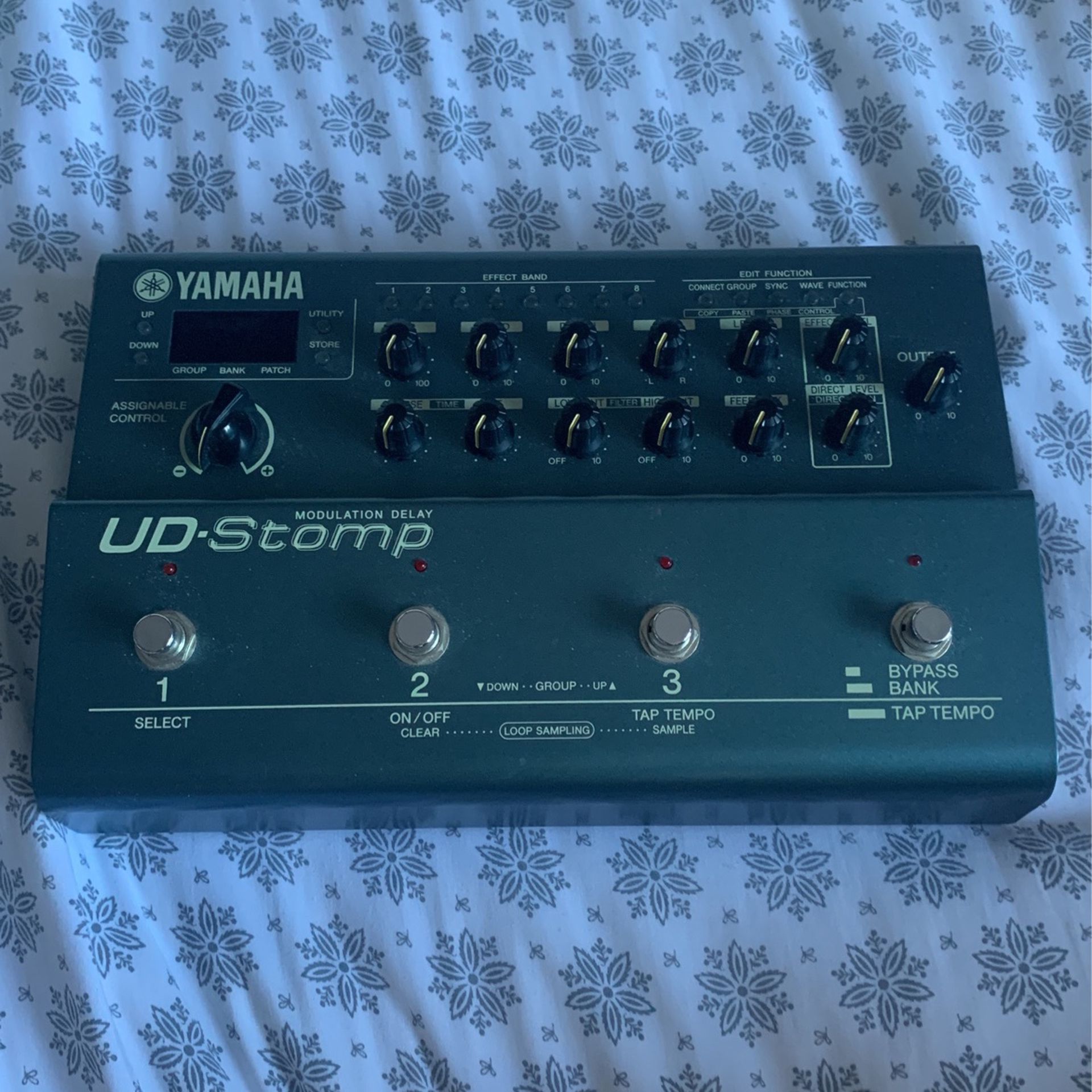 Yamaha UD-Stomp Modulation Delay Guitar Pedal