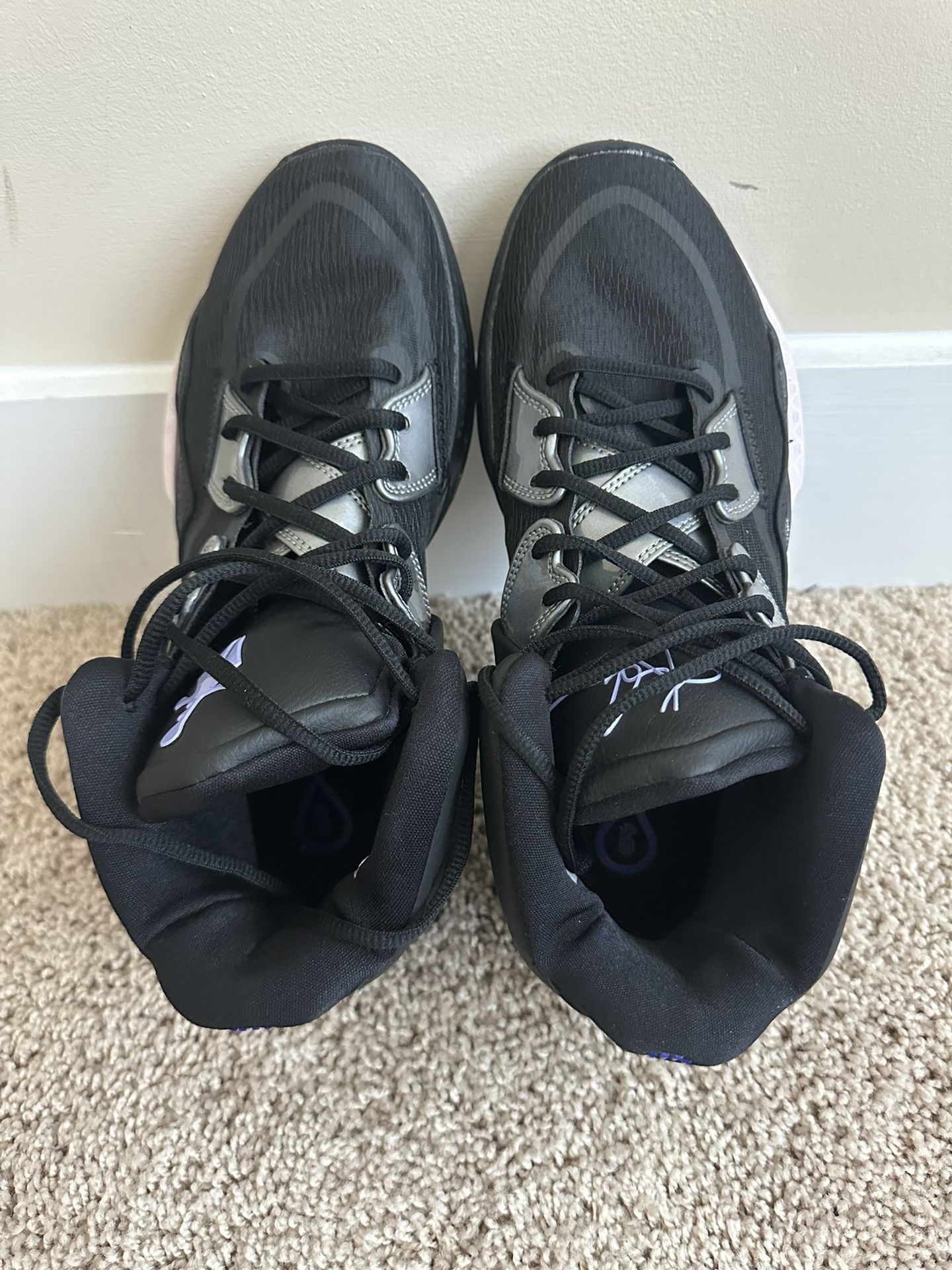 Nike Kyrie Infinity Black Metallic Silver [CZ0204-005]