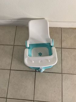 Baby Bath Seat for Babies 6 Months & Up Sitting Up Non-Slip Baby Bath Chair with Suction Cup, Safe and Comfortable Portable Infant Bath Seat for Bathr