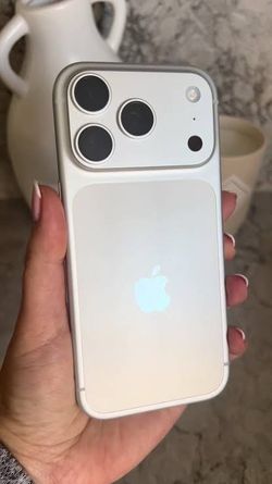 Best price iPhone 17 brand New pro max white