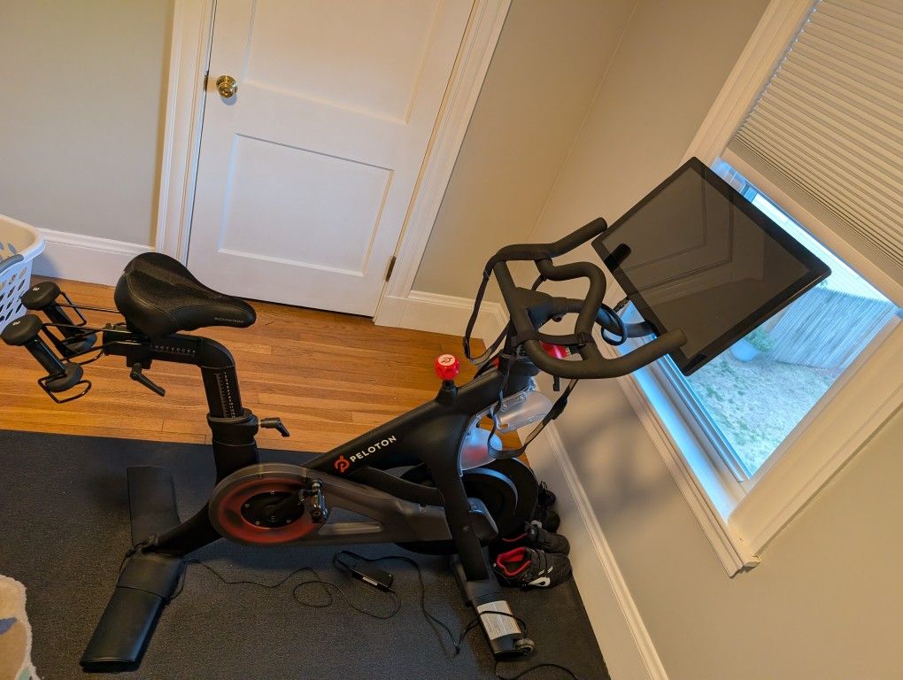 Peloton Bike