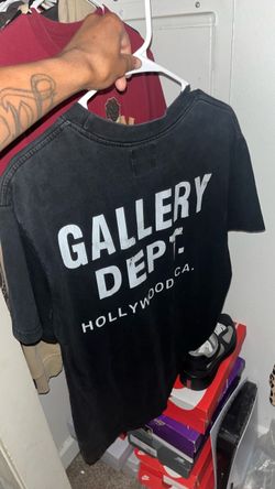 Black gallery dept shirt