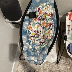 4moms Mamaroo Swing 