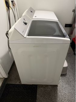Maytag Bravos XL Washer & Dryer Set – Excellent Condition