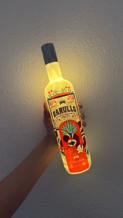 LIGHT UP BADULLO BOTTLES