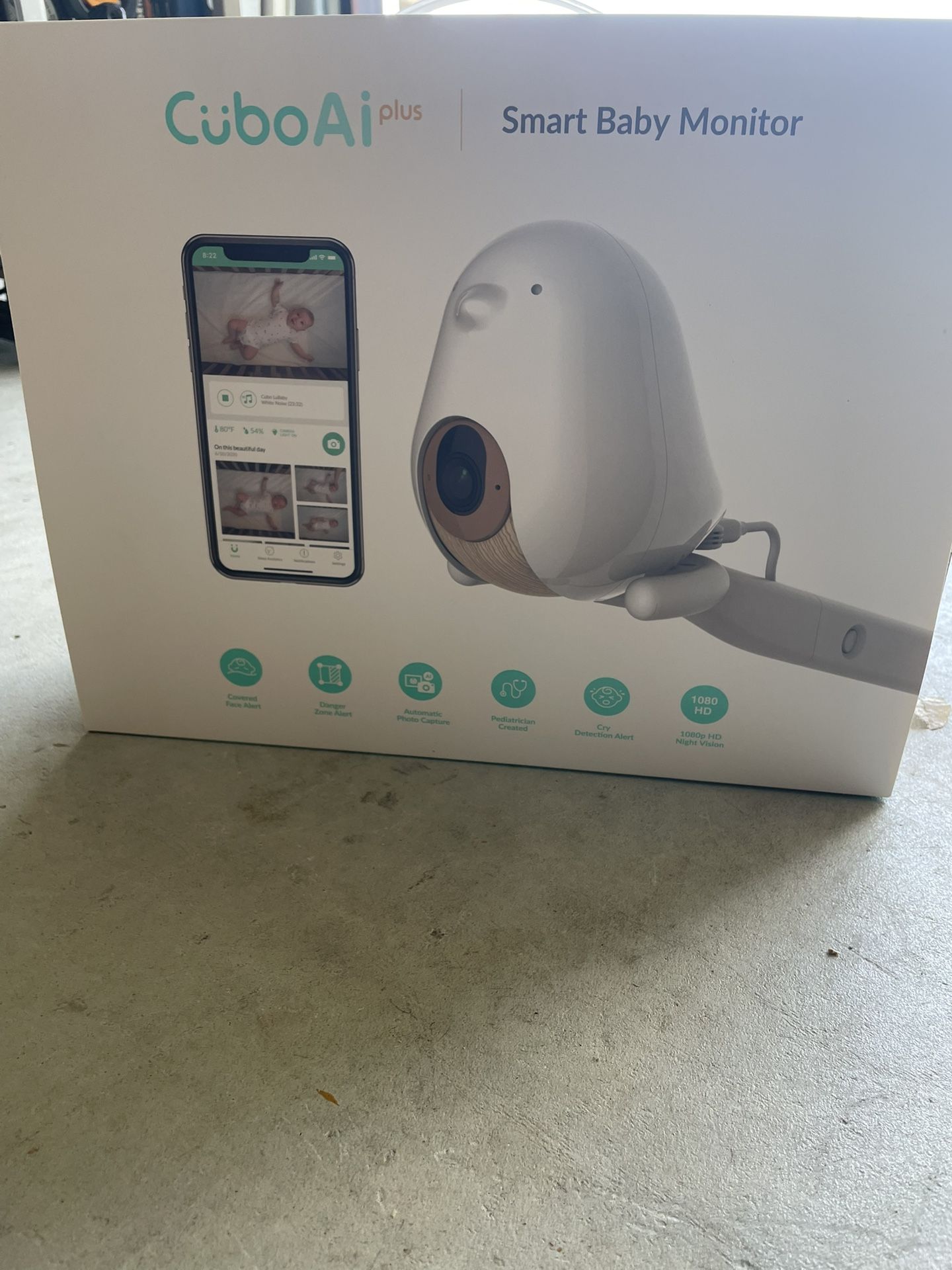 Cubo AI Plus Smart baby monitor