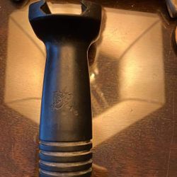 knights armament broomstick
