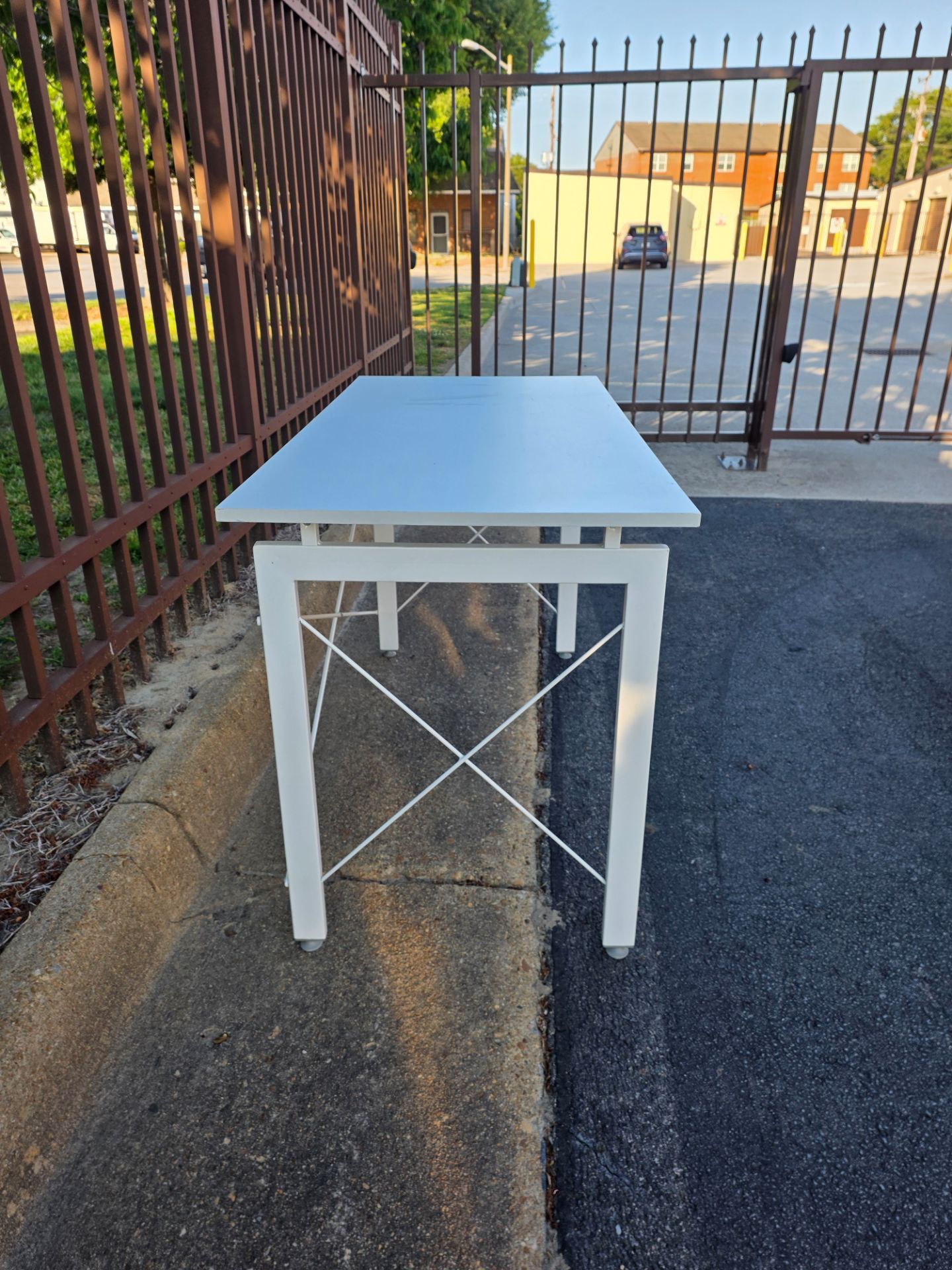 Metal table