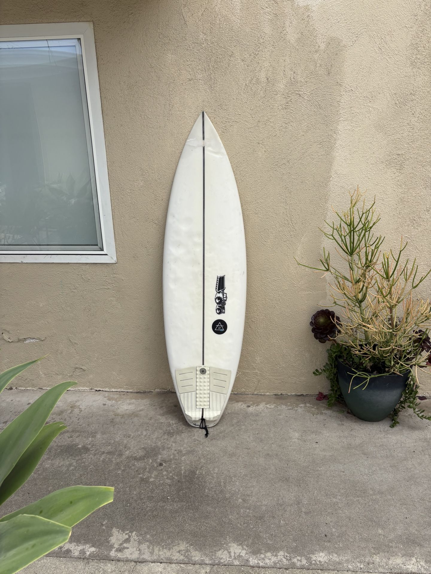 JS Industry Surfboard