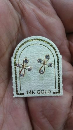 14k Gold Earings CZ stone