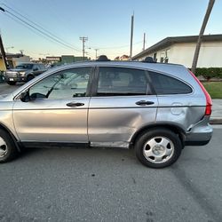 I’m Selling A Honda CRV2008