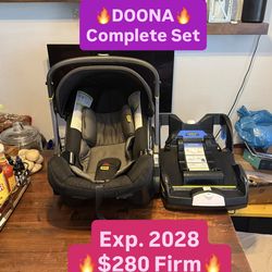 🔥 DOONA COMPLETE SET 🔥 $280 FIRM 🔥