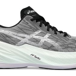 ASICS Superblast Size 11