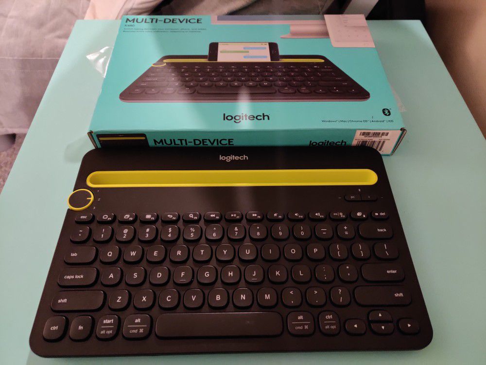 Logitech Bluetooth Multi-Device Keyboard K480 for Computers. Tablets and Smartphones. Black