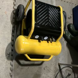 Air Compressor 