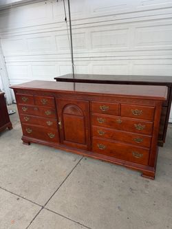Cherry Wood Dresser with Brass Hardware with 2 nightstands  !