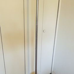 Adjustable Folding Clothes Drying Rack – Sturdy & Clean 