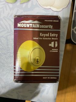 Door lock with one key