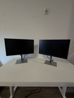 2 HP E24 G5 FHD MONITORS