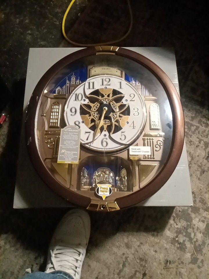 Seiko Clock