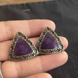 Beautiful Post Pierced Earrings Silver Tone purple Enamel Signed NEWPRO