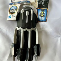 Marvel Avengers Black Panther Claw