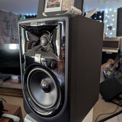 Jbl Mk2 Studio Monitors X2