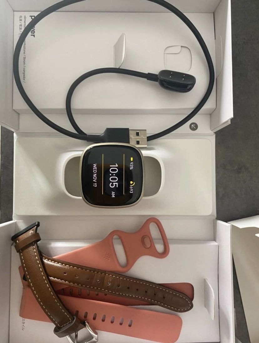 FITBIT VERSA 3 - GOLD