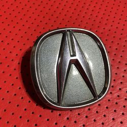 91-95 Legend Trunk Emblem 